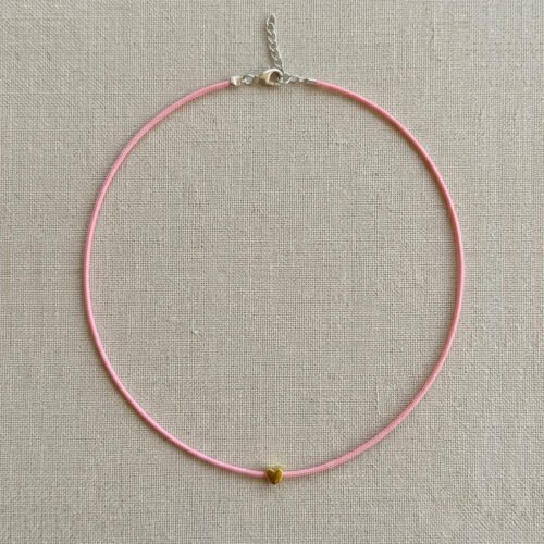 Isanya - Collana filo rosa